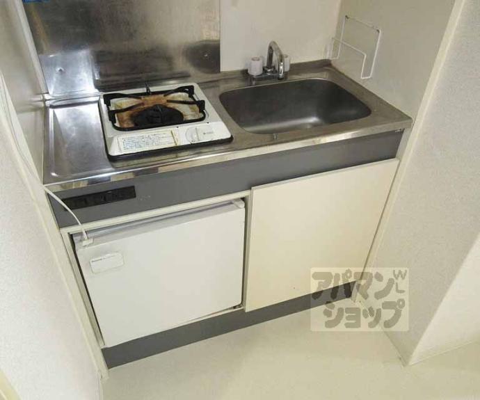 【ハーミテージ安朱】間取