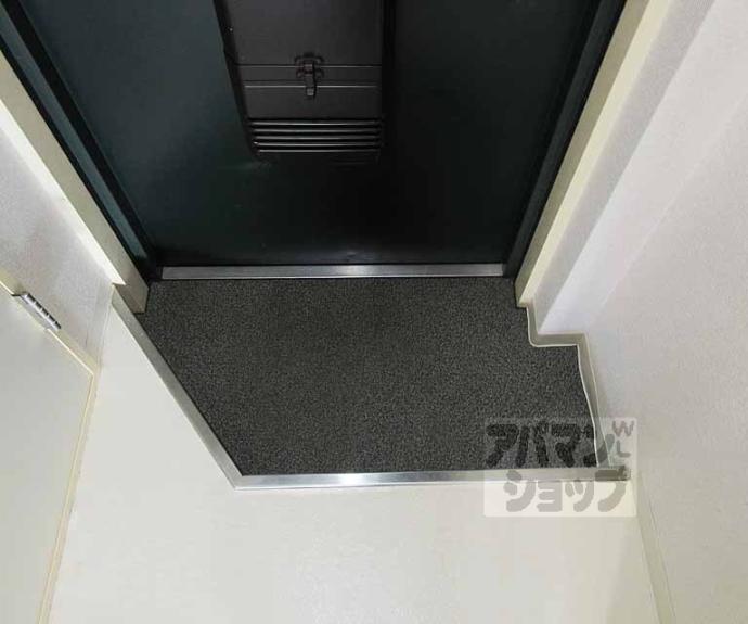 【ハーミテージ安朱】間取