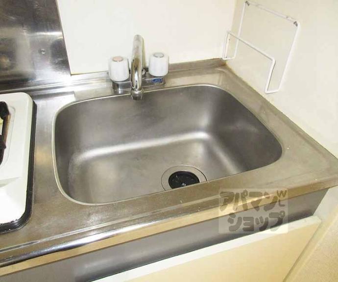 【ハーミテージ安朱】間取