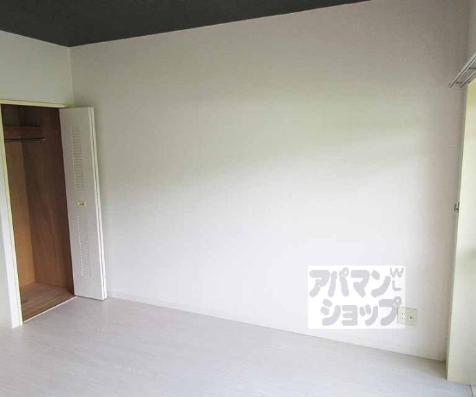 【ハーミテージ安朱】間取