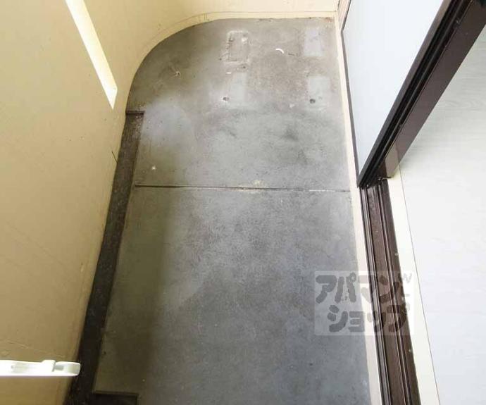 【ハーミテージ安朱】間取