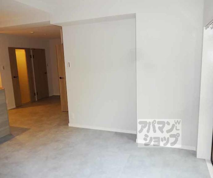 【ハーミテージ安朱】間取