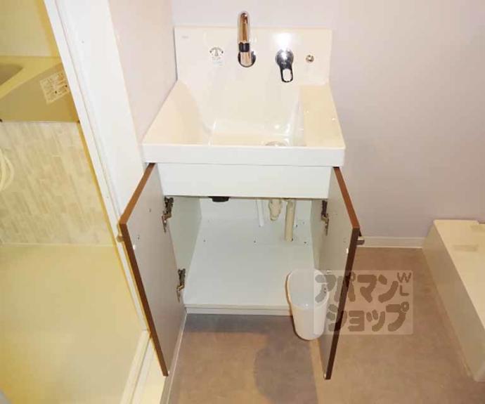 【ハーミテージ安朱】間取