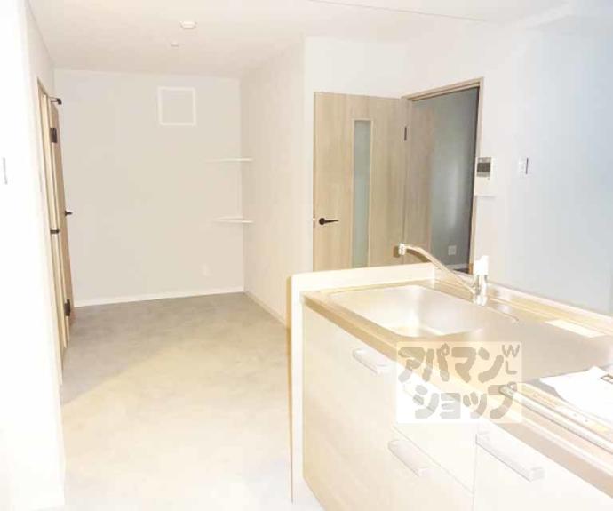 【ハーミテージ安朱】間取