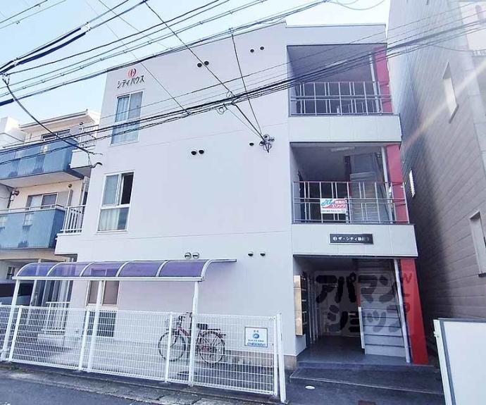 【ザ・シティ勧修寺】間取