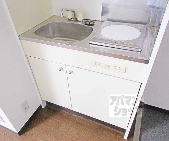 【椥辻ＨＳビル】間取