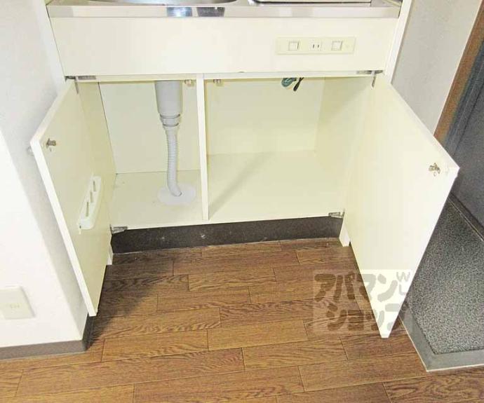 【椥辻ＨＳビル】間取