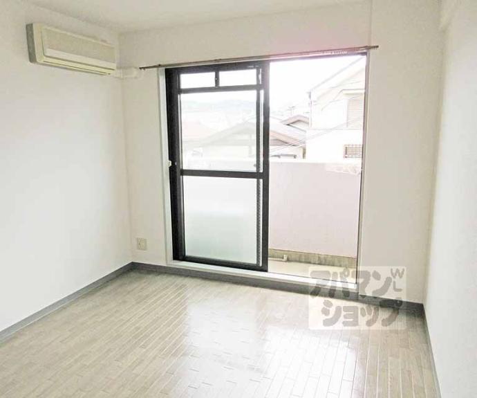 【ヴィラ樅の木】間取