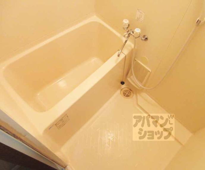【ル・クレヨンルージュ】間取