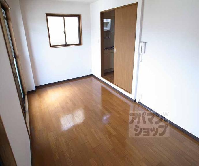 【ヴィルヌーブ御陵】間取