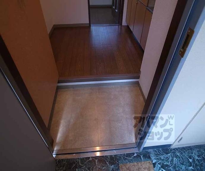 【プラネシア星の子山科駅前】間取