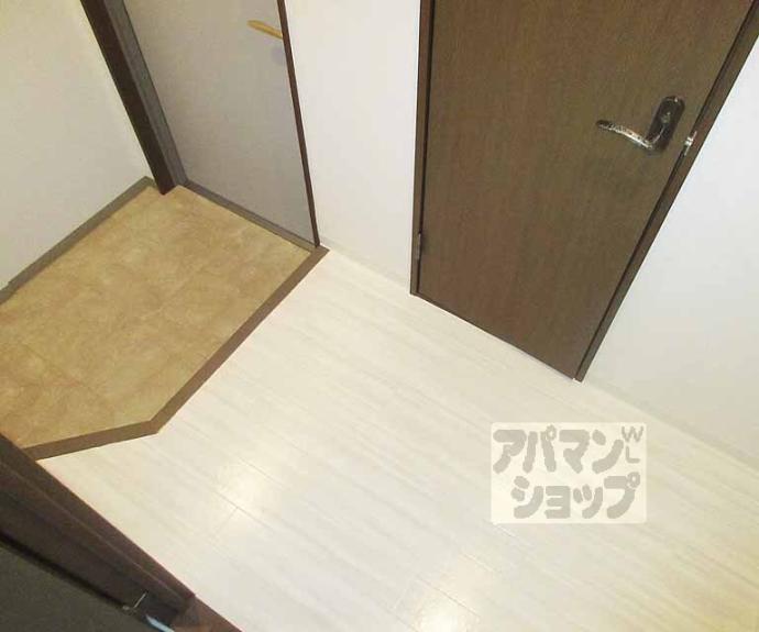 【プラネシア星の子山科駅前】間取