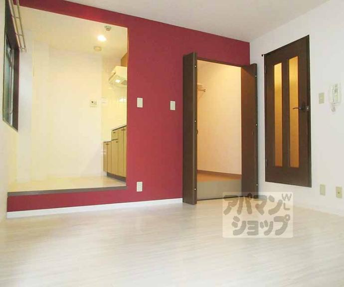 【プラネシア星の子山科駅前】間取