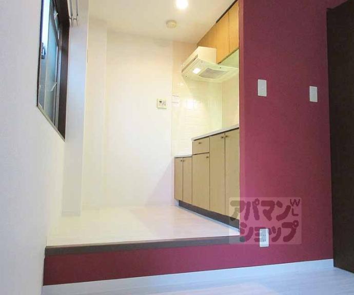 【プラネシア星の子山科駅前】間取