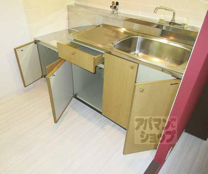 【プラネシア星の子山科駅前】間取