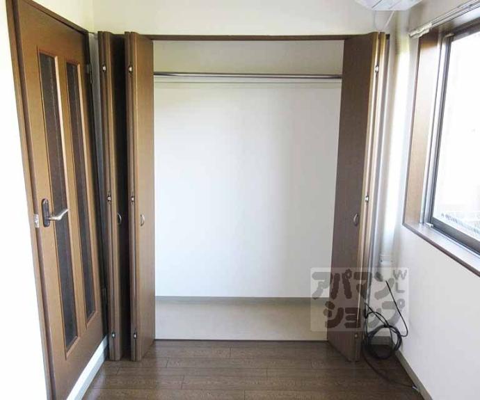 【プラネシア星の子山科駅前】間取