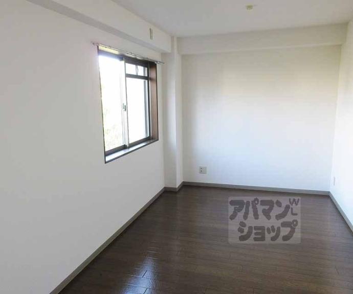 【プラネシア星の子山科駅前】間取