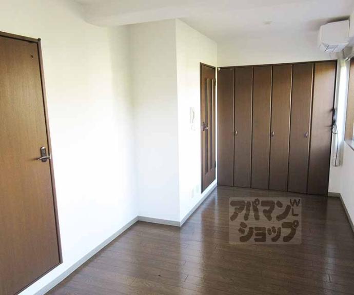 【プラネシア星の子山科駅前】間取