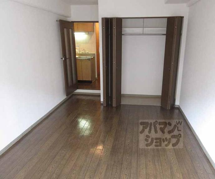 【プラネシア星の子山科駅前】間取