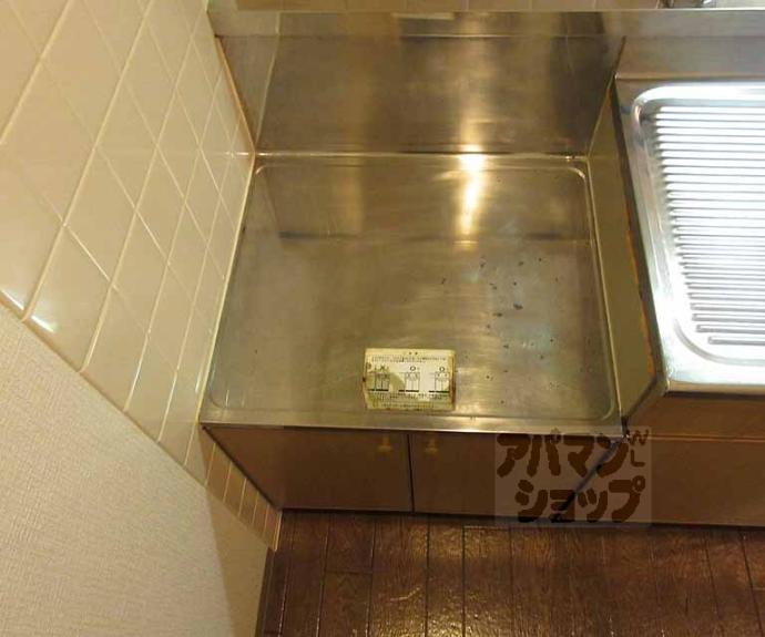 【プラネシア星の子山科駅前】間取