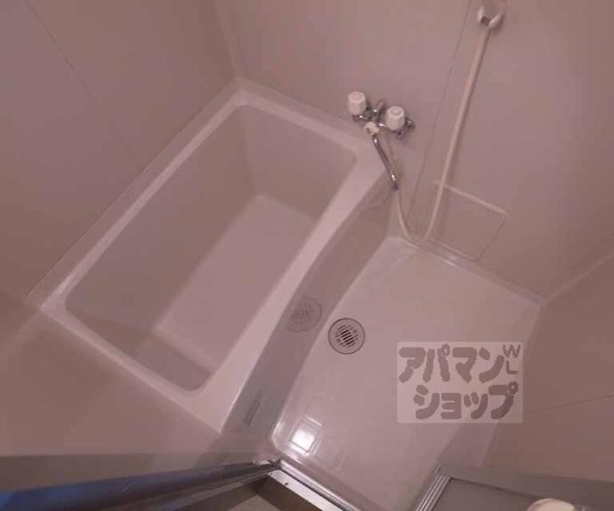 【プラネシア星の子山科駅前】間取