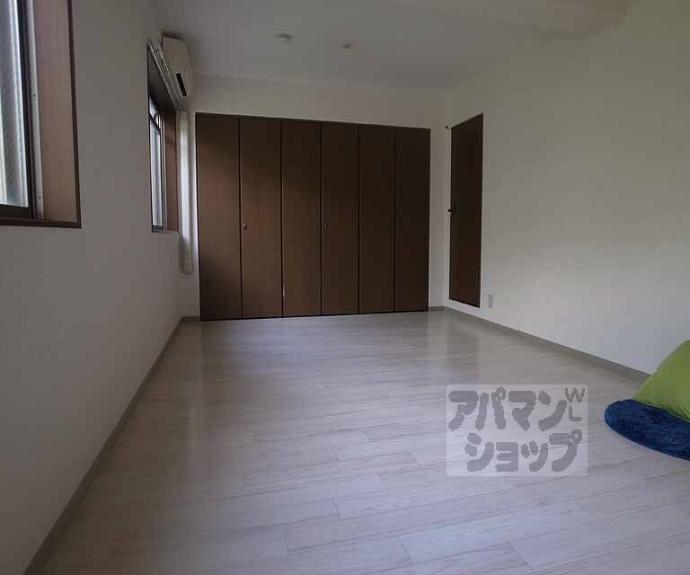 【プラネシア星の子山科駅前】間取