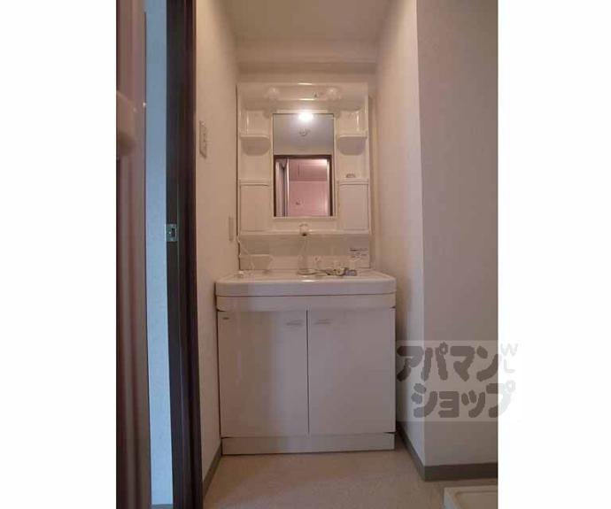 【プラネシア星の子山科駅前】間取