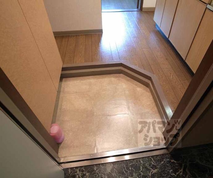 【プラネシア星の子山科駅前】間取