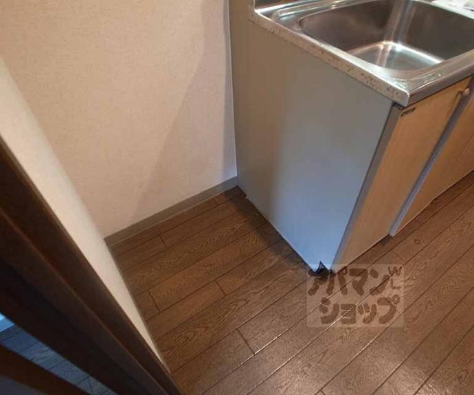 【プラネシア星の子山科駅前】間取