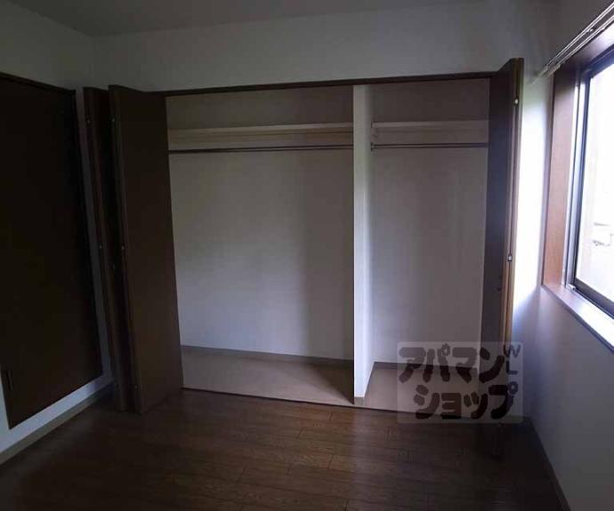 【プラネシア星の子山科駅前】間取