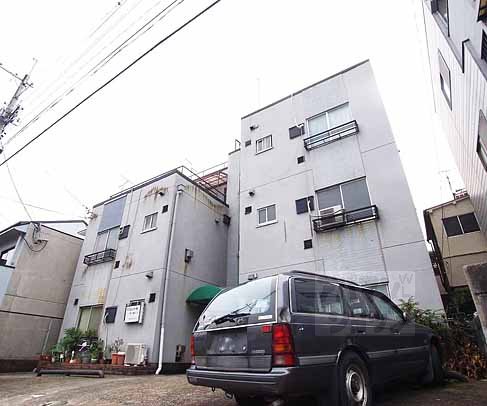 鴨戸ハイツ