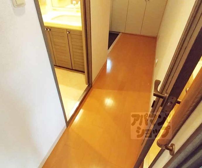 【シャルマンコーポ山科椥辻】間取