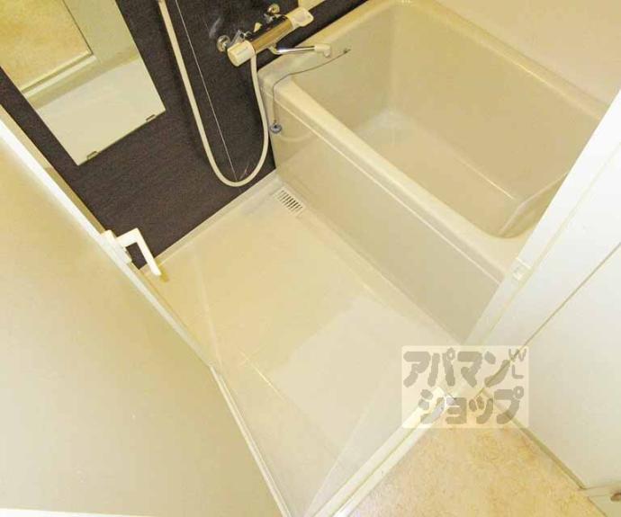 【ロイヤルハイツ秀】間取