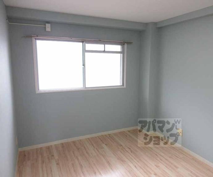 【ロイヤルハイツ秀】間取