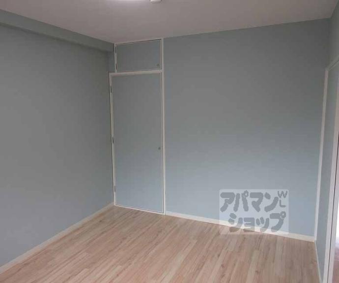 【ロイヤルハイツ秀】間取