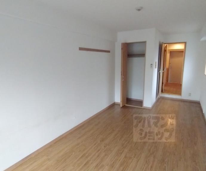 【アマルフィ山科】間取