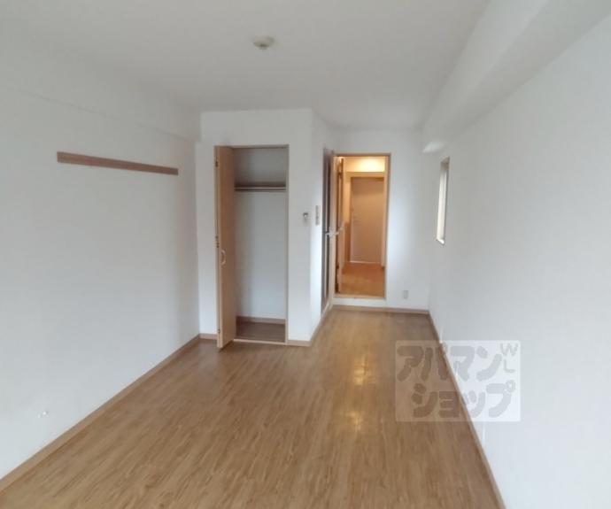 【アマルフィ山科】間取