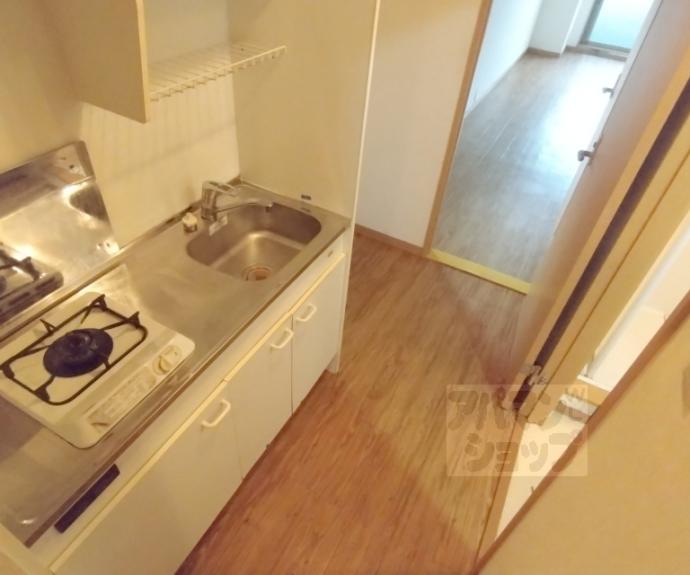 【アマルフィ山科】間取