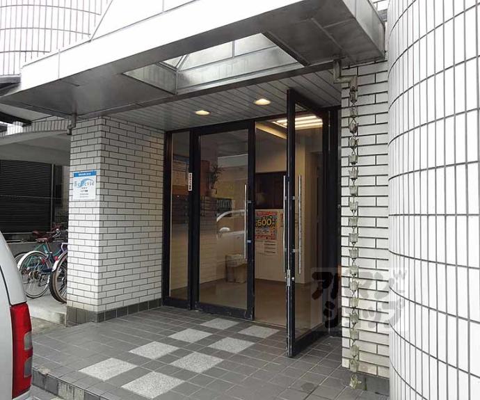 【ヴィラ勧修寺】間取