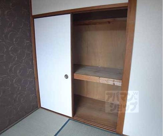【ヴィラ勧修寺】間取