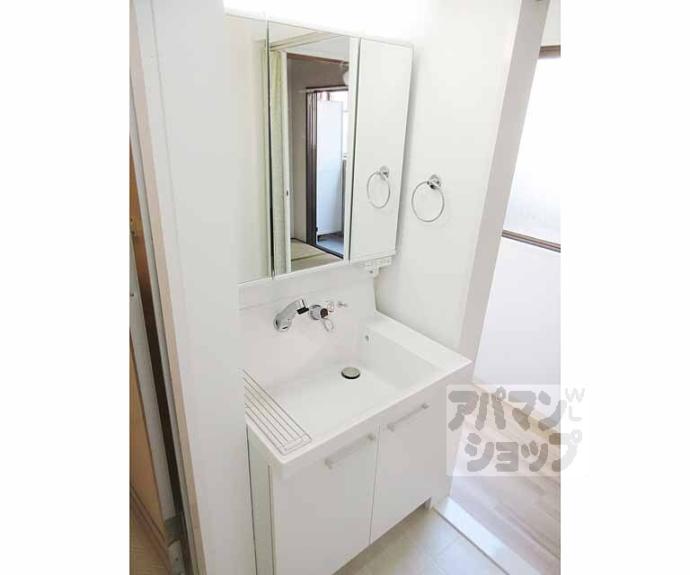 【ヴィラ勧修寺】間取