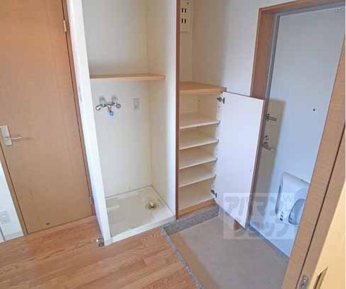 【ヴィヴィ　モラド】間取