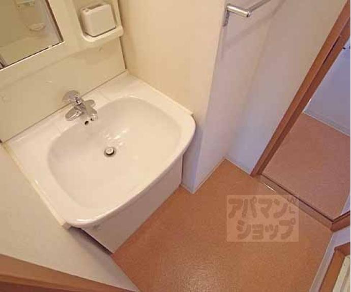 【ヴィヴィ　モラド】間取