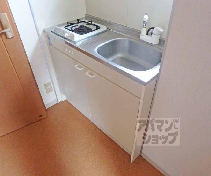 【ヴィヴィ　モラド】間取