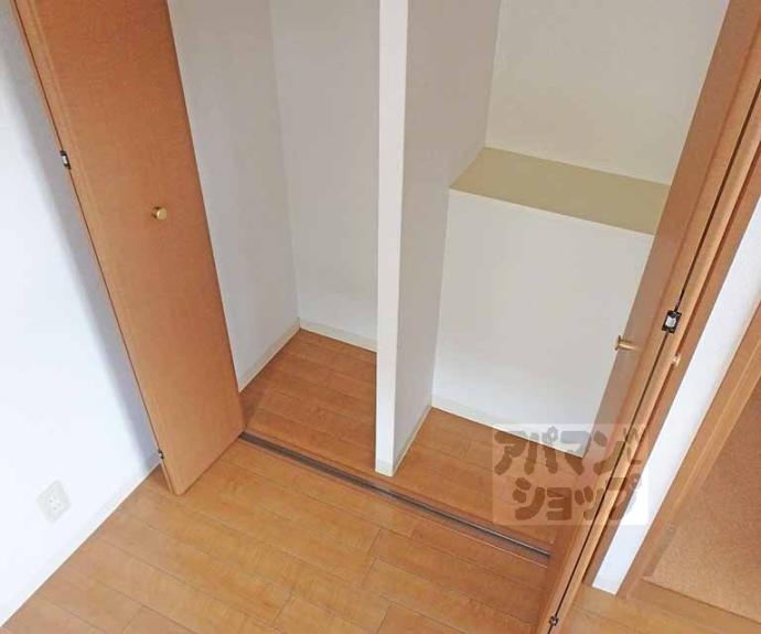 【ヴィヴィ　モラド】間取