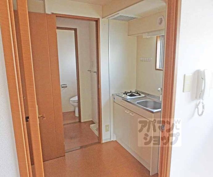 【ヴィヴィ　モラド】間取