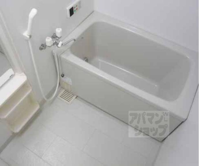 【Ｐａｌａｚｚｏ　ｄｉ　ｐｒｉｍａ　ｃｌａｓｓｅ】間取