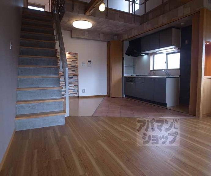 【Ｐａｌａｚｚｏ　ｄｉ　ｐｒｉｍａ　ｃｌａｓｓｅ】間取