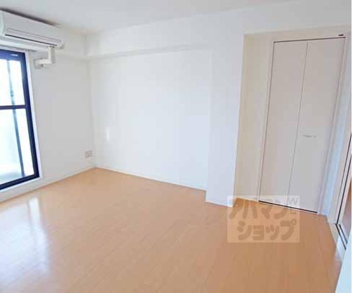 【Ｐａｌａｃｅ－Ｎ・御陵】間取