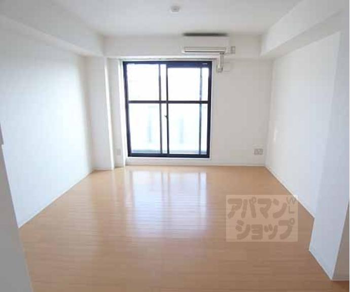 【Ｐａｌａｃｅ－Ｎ・御陵】間取